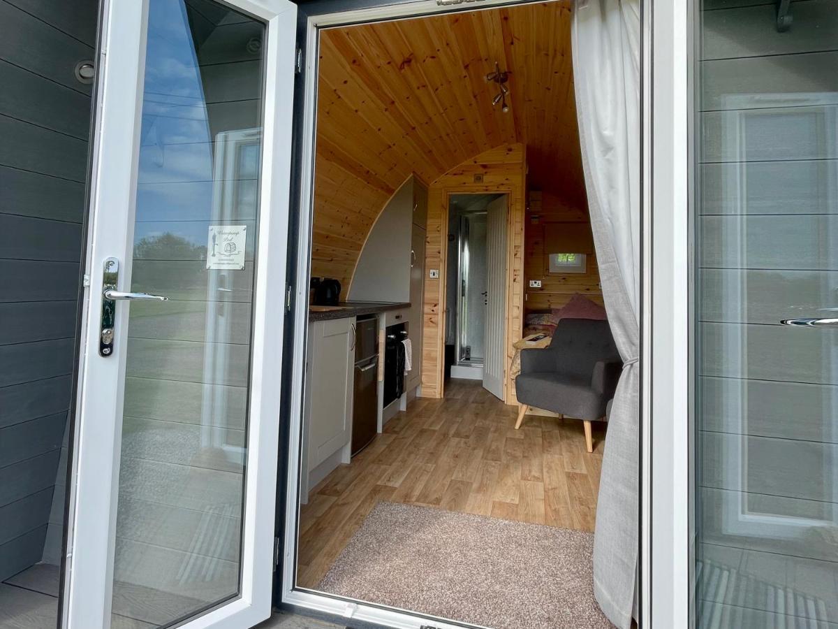 Waterpump Pod For 2 Adults With Ensuite In The Suffolk Countryside Badingham Bagian luar foto