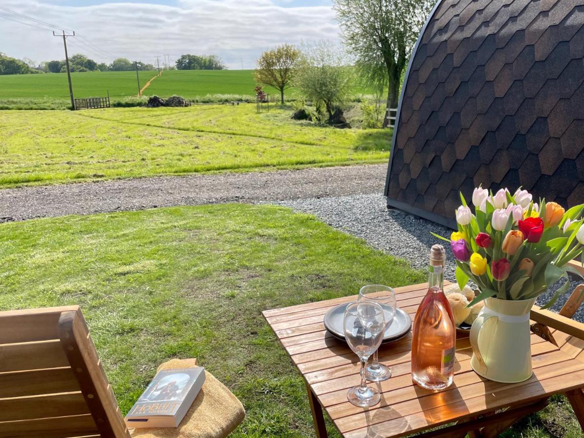 Waterpump Pod For 2 Adults With Ensuite In The Suffolk Countryside Badingham Bagian luar foto